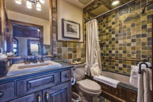 The Marlette Suite Bathroom